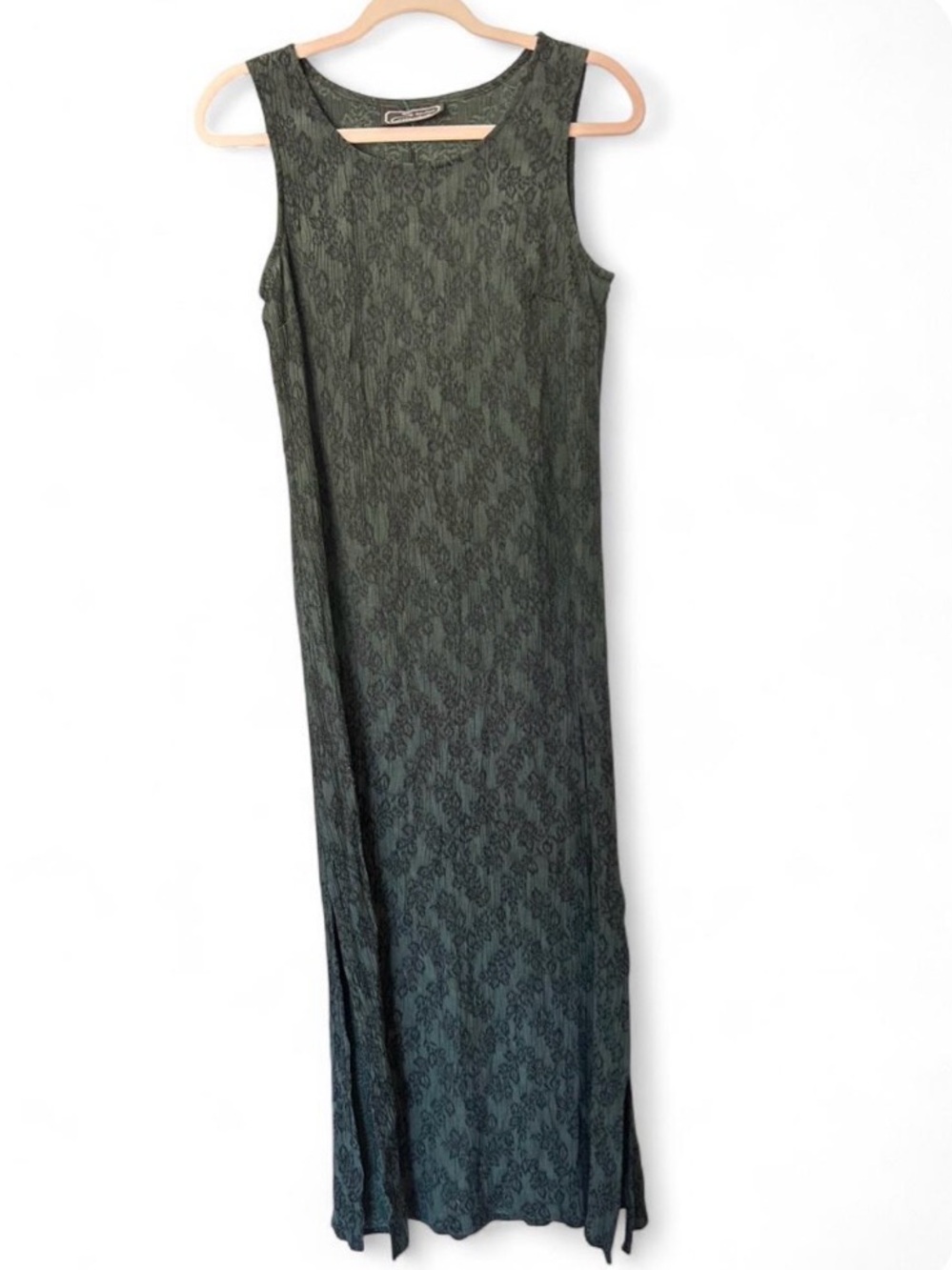 Grunge Vintage 90s Sleeveless Dark Green & Black Floral Textured Maxi Dress